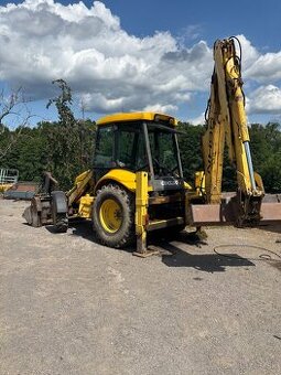 New Holland lb110