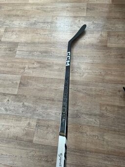 Predam hokejky CCM Jetspeed FT 6 Pro,2x nova,2x hrana