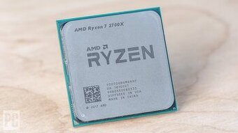 AMD RYZEN 7 2700X