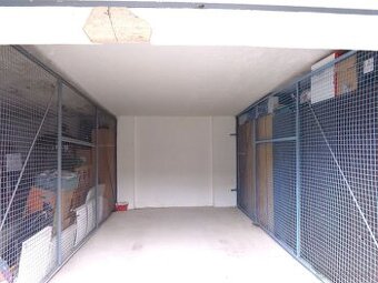 Predaj garáž - radová, Banská Bystrica, Sídlisko, 21 m2.