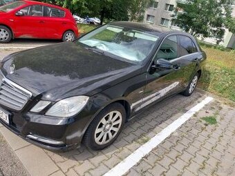 Mercedes Benz E220 CDI