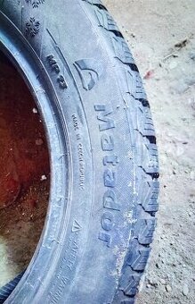 Predám1 zimnú pneumatiku 205/55 R16