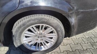Chrysler 300c disky r17