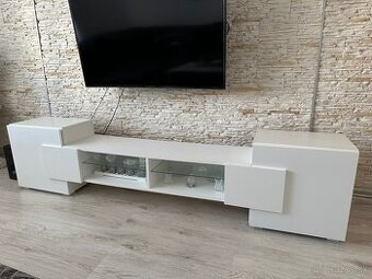 Obývacia stena komoda