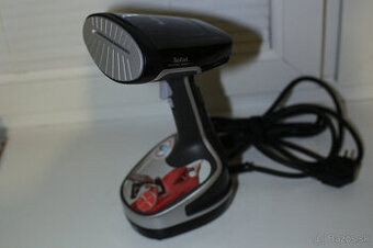 parná žehlička TEFAL