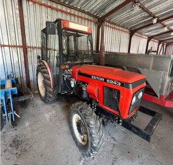 PREDAM TRAKTOR ZETOR 5243 VINICNY