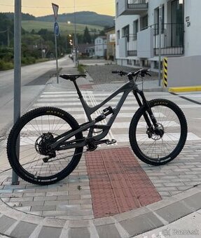 YT CAPRA AL COMP GREY XXL 29”