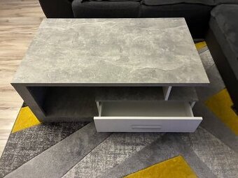 Konferenčný stolík