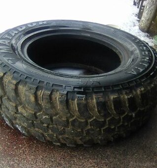 LT 235/75 R 15
