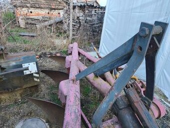 Predám troják pluh