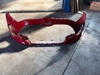 Predsm naraznik toyita yaris 4gen