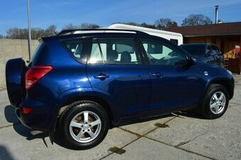 TOYOTA RAV4 2,2 D-4D 4WD M6 230079km, STK 01/2028