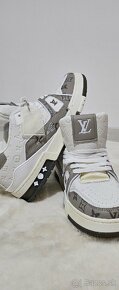 LV trainer sneaker - 1