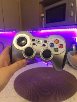 Logitech F710 Joystick