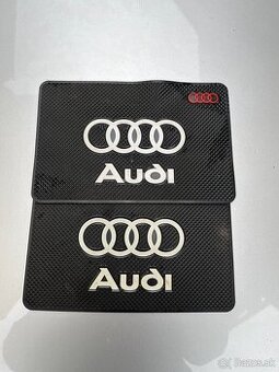protišmyková podložka na palubovku AUDI