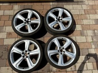 Audi RS5 R20 s letnými pneu 5x112, 8.5J x 20H2 ET 33