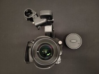 Sony FS5 + Rokinon 14mm t3.1 + monitor