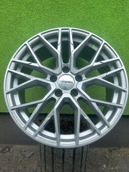 Carmani 20 Ludwig 8x18 5x112 ET30 White Silver 66.6