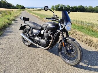 Triumph street twin 900