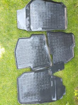 Gumené rohože Seat Ibiza 12/99 - 2/07