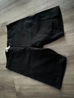 H&M športové kraťasy - 1