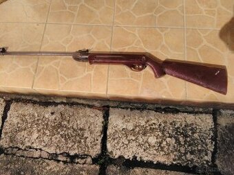 Ruska vzduchovka iz 38