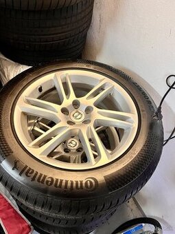 Volvo XC90 zimny komplet,nove pneu r18