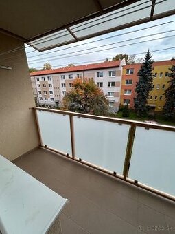 Predám 3 izbový byt s balkónom v centre v os. vlastníctve - 1