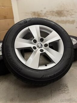 Letná sada 5x112 R16 ,215/60/16 Škoda Superb 3 / Passat B8
