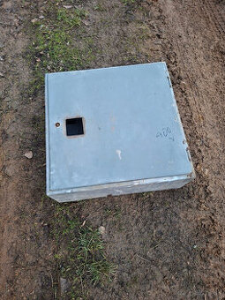 ROZVODNA ELEKTRICKA SKRINA