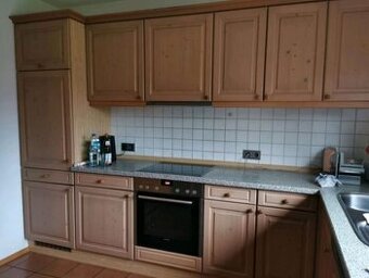 Venkovská kuchyně z masivu se spotřebiči,5930