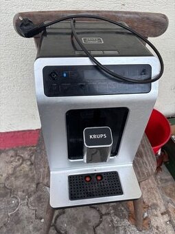 Automaticky kavovar Krups