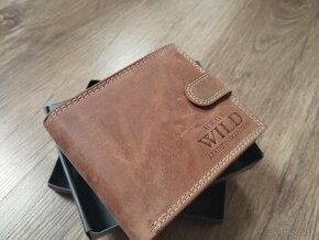 Pánska hnedá kožená peňaženka