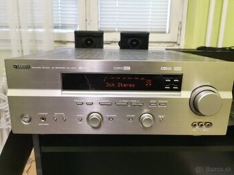 Yamaha RX-V550 - 1