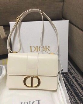 Dior kabelka montaigne