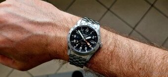 Predám SEIKO SSK023 GMT FIELD