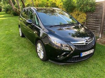 Predám OPEL ZAFIRA Tourer 7miest, 1.4Turbo, automat