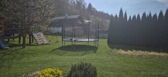 Trampolína