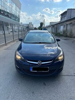 Opel Astra J