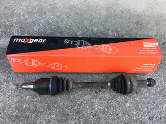 Predám predné poloosy Fiat Panda Cross