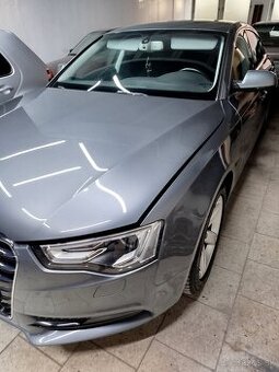 Audi A 5 quattro 2.0 TDI 130kw.