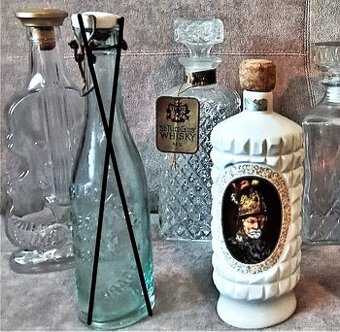 Zaujímavé fľašky, poháre. - 1