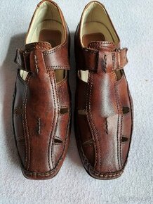 Pánske jarné kožené topánky 42