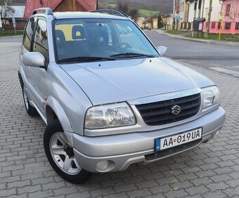 Grand Vitara 1.6 4x4, Redukcie, Klíma ,Ťažné