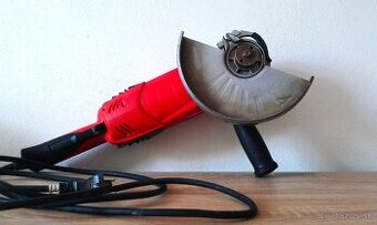 UHLOVA BRUSKA EINHELL TE-AG 230/2000.