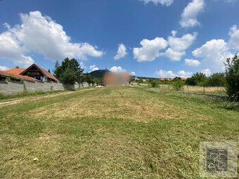 STAVEBNÝ POZEMOK NITRA - ZOBOR S VÝHĽADOM NA MESTO