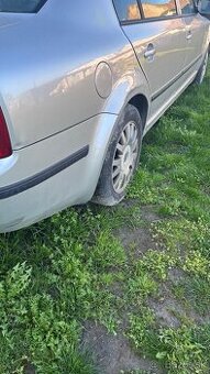 Dobri deň predavam škoda Superb 1/9/96kilovat
