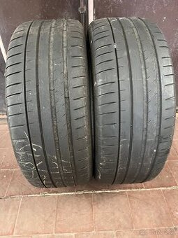 225/45 R18 Michelin Pilot Sport