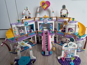 Lego friends nákupné stredisko