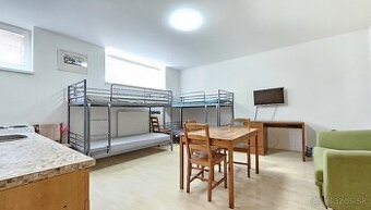 VIACÚČELOVÝ APARTMÁN V NOVOSTAVBE, J.STANISLAVA, KARLOVA VES
